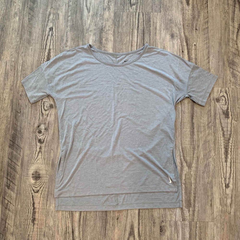 Nike Yoga Top